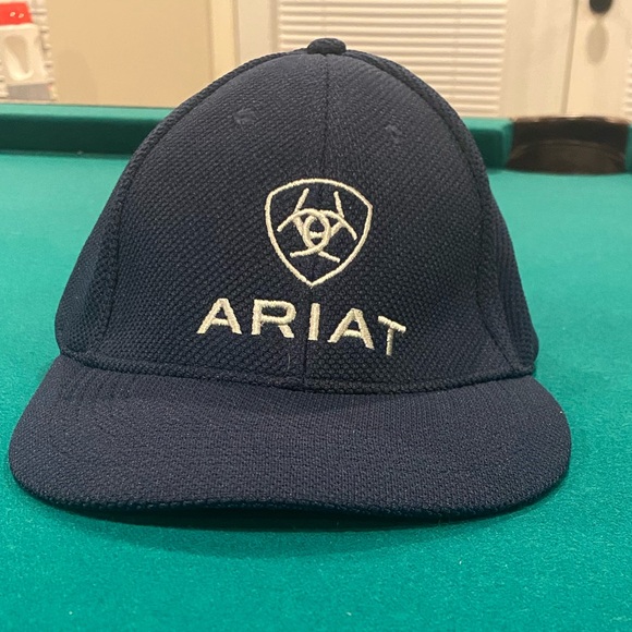 Ariat Navy Blue Cap with Logo Fitted - Picture 6 of 8